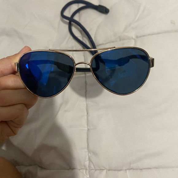 Used Authentic sunglasses Costa Del Mar - Picture 1 of 5